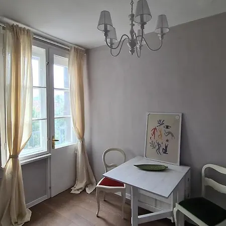 Apartment Cozy 1-bedroom In The Center